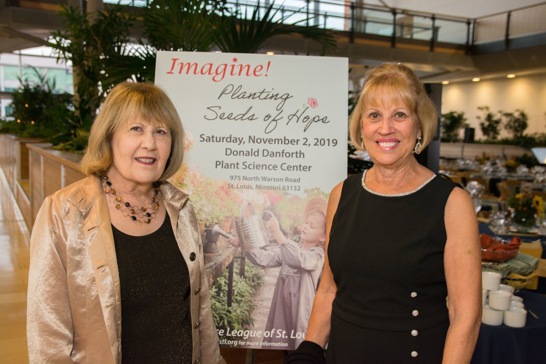 Claudia Dooley, Debbie McConnell